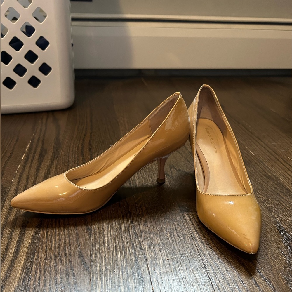 Elegant Tan Women's Kitten Heel